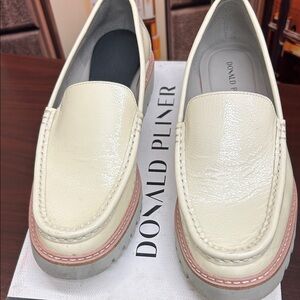 Donald J. Pliner Women's Cream and Pink Loafers